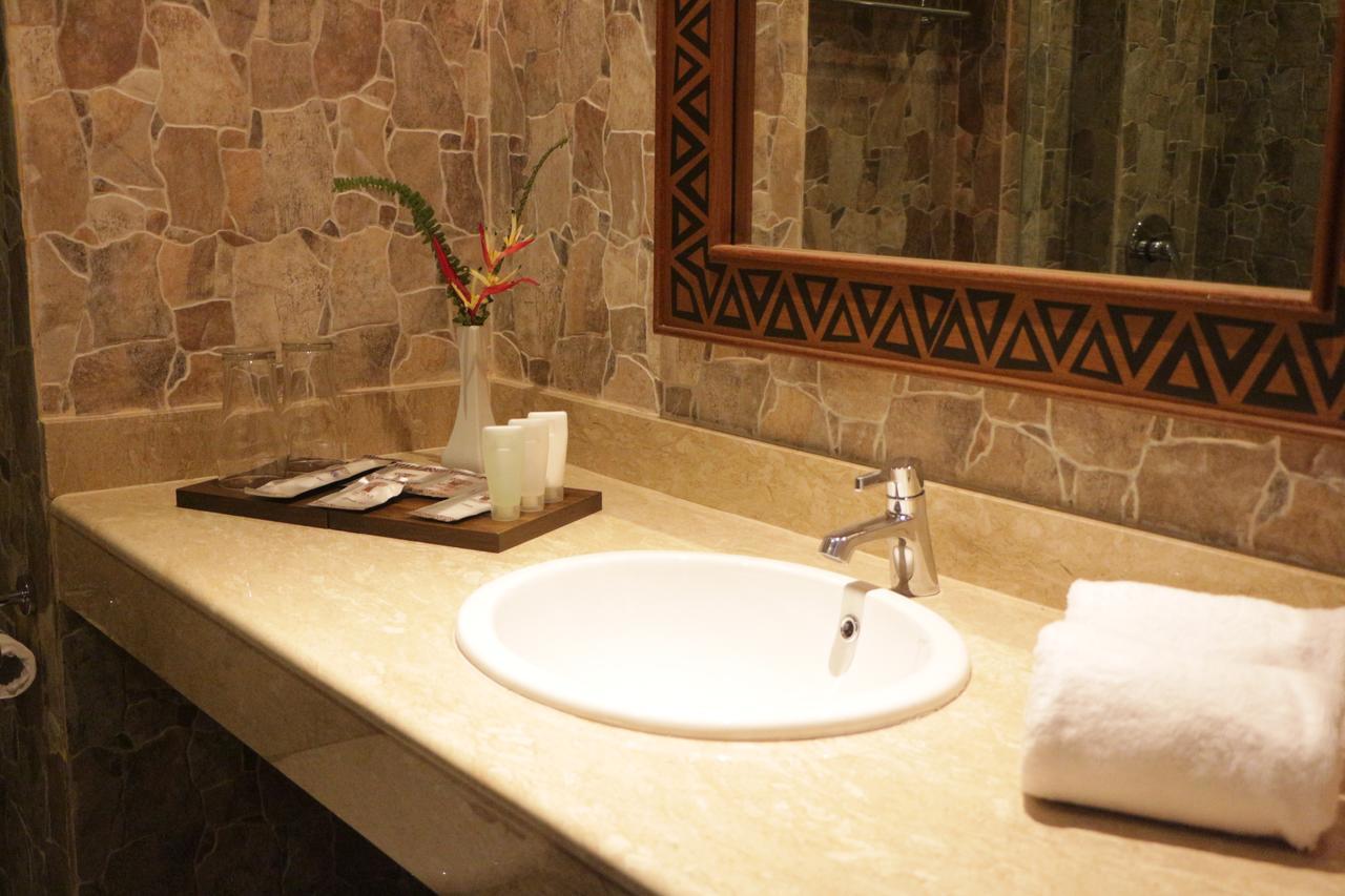 Baobab Safari Resort Prigen Exterior photo